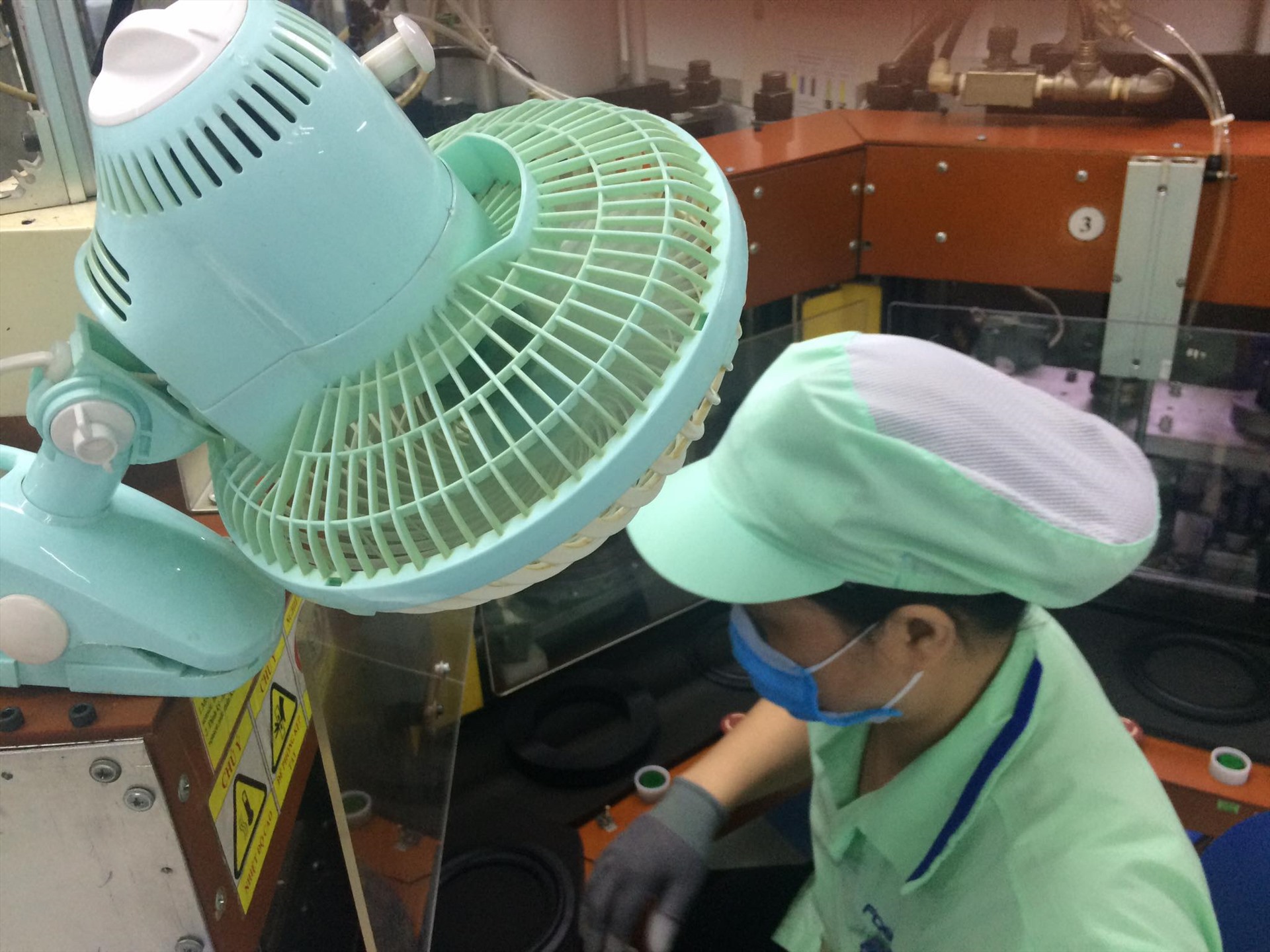 Giải Pháp Chống Nóng Hiệu Quả Khi Cải Tạo Nhà Xưởng Công Nghiệp