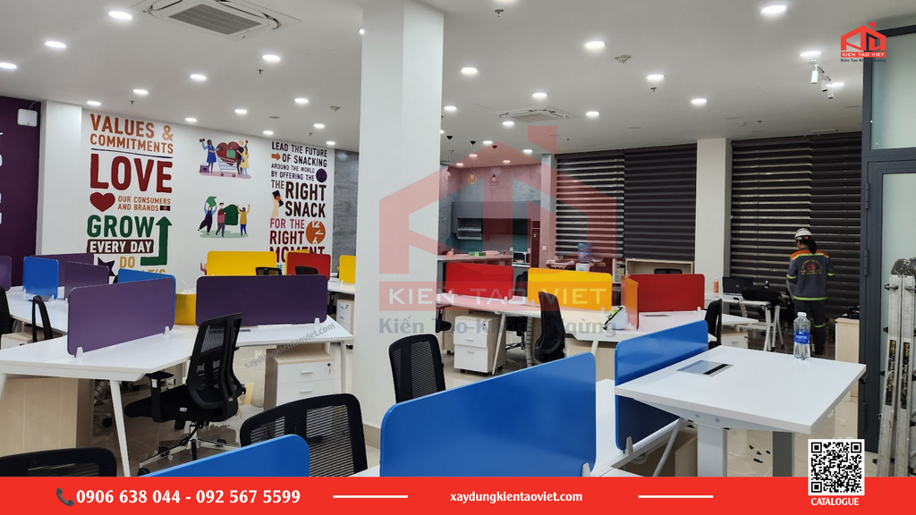 Renovating work offices inside industrial workshops.